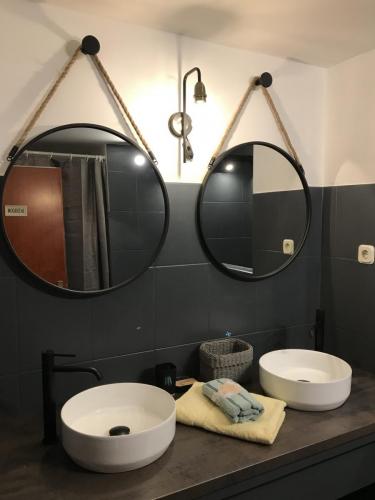 Double sink & faucet - bathroom